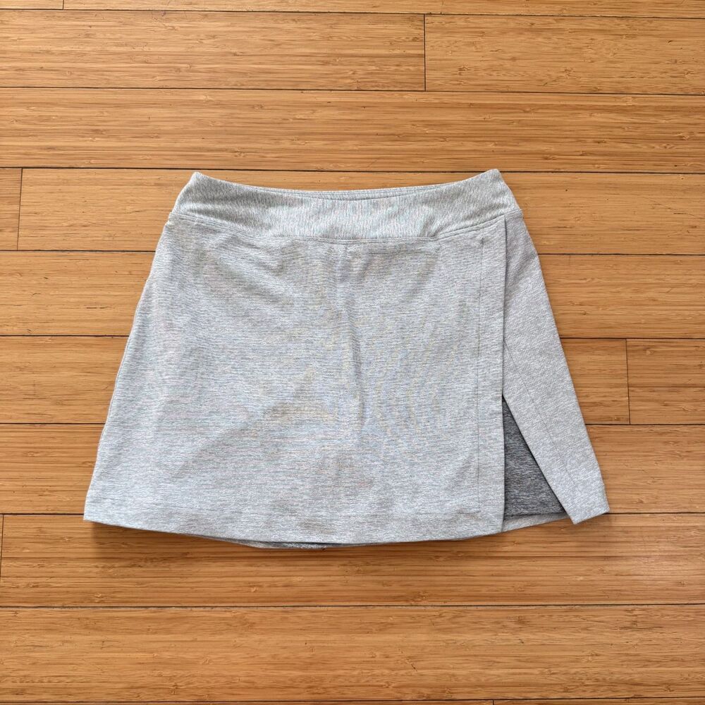 Outdoor Voices Warm Up Skort Medium Gray 2.5” Built In Shorts Tennis